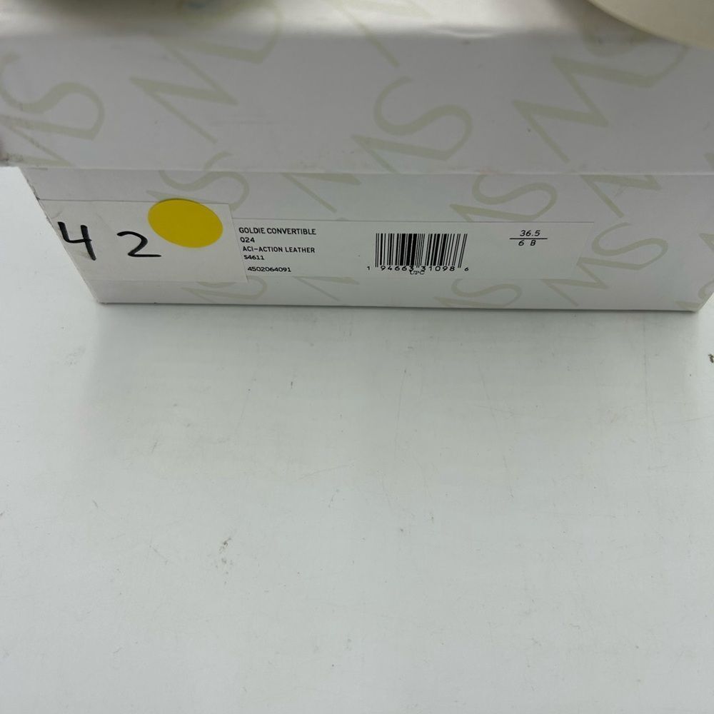 Women's Stuart Weitzman Goldie glam, convertible sneaker size 6 - Picture 6 of 10